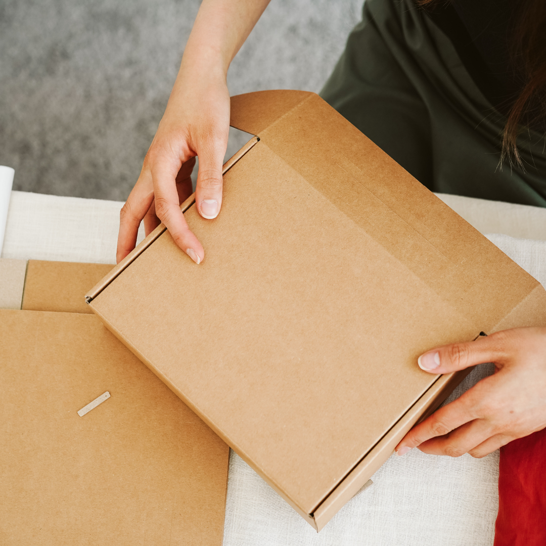 Caixa de papelão usada na Vila Matilde – Washi Embalagens | Economia, resistência e pronta entrega
